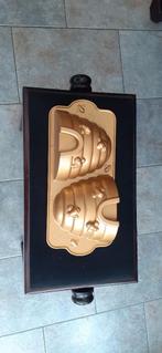 Nordic Ware Bijenkorf Bakvorm, Hobby en Vrije tijd, Taarten en Cupcakes maken, Ophalen of Verzenden, Zo goed als nieuw, Taarten