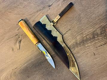 Handgemaakt Mes met Schede - Antiek Gereedschap/Instrument beschikbaar voor biedingen
