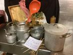 Vintage pannen en ketelset, Huis en Inrichting, Ophalen of Verzenden, Gebruikt, Overige materialen, Pannenset
