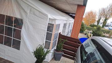 Partytent  beschikbaar voor biedingen