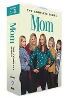 MOM The Complete Series, Cd's en Dvd's, Dvd's | Tv en Series, Ophalen of Verzenden, Nieuw in verpakking, Boxset