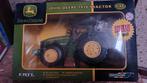 John Deere 7930 Tractor 1:32 - Nieuw in doos, Hobby en Vrije tijd, Modelauto's | 1:32, Verzenden, Nieuw, Tractor of Landbouw, ERTL