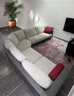 Leolux bank Antonia, Ophalen