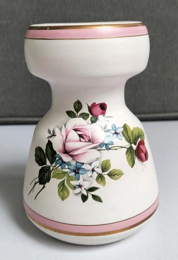 Vintage vaasje Flora Gouda  beschikbaar voor biedingen