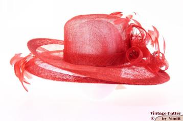 Dameshoed Art of Mook twobrims rood sisal met veren 54-55 XS beschikbaar voor biedingen