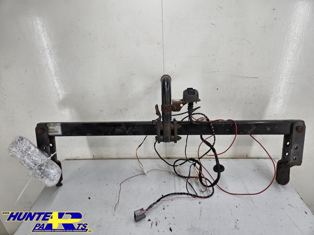 Vaste trekhaak Volvo V70 II ('00-'08) 30682095, Gebruikt, Ophalen of Verzenden, Volvo, Volvo