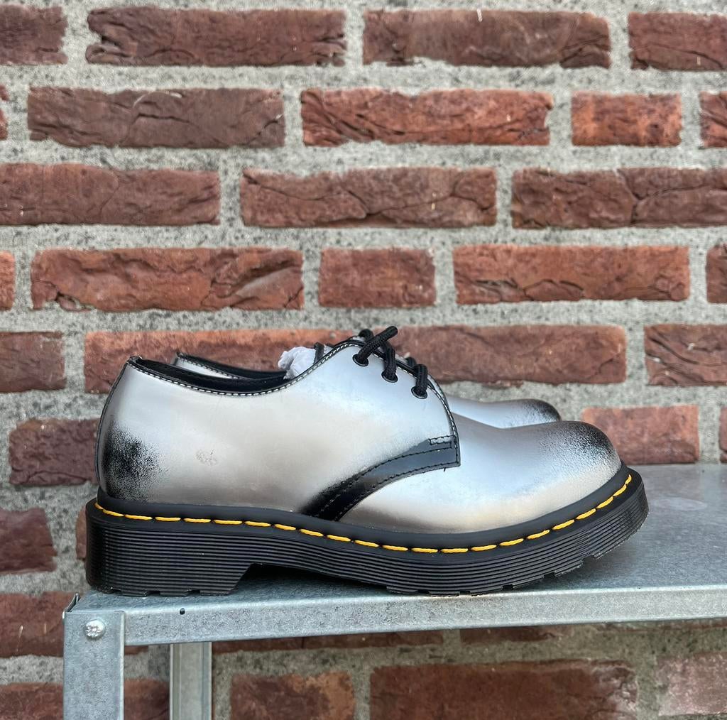 Dr. Martens 1461 Chrome zilver & zwart maat 37, Kleding | Dames, Schoenen, Dr. Martens, Overige kleuren, -, -