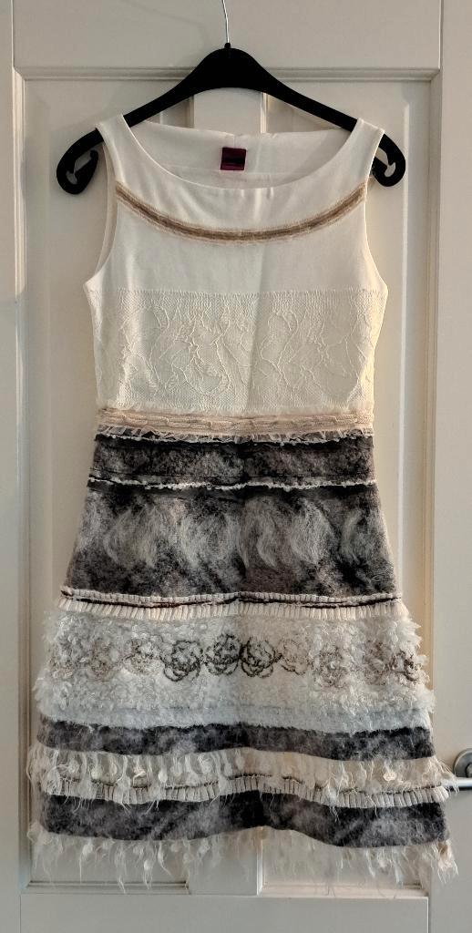 Save the Queen creme wit jurk diverse stoffen mt XS-S TNC, Kleding | Dames, Jurken, Zo goed als nieuw, Maat 34 (XS) of kleiner