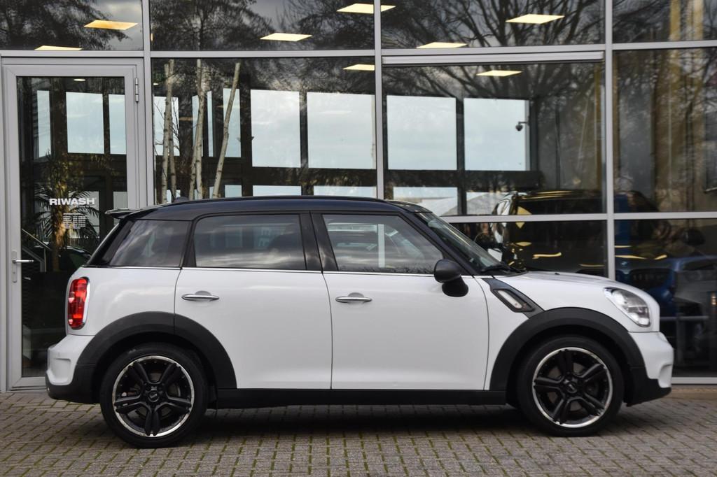 Mini Mini Countryman 1.6 Cooper S ALL4 Chili Airco Leder Pdc, Auto's, 1355 kg, Euro 5, 15 km/l, Gebruikt