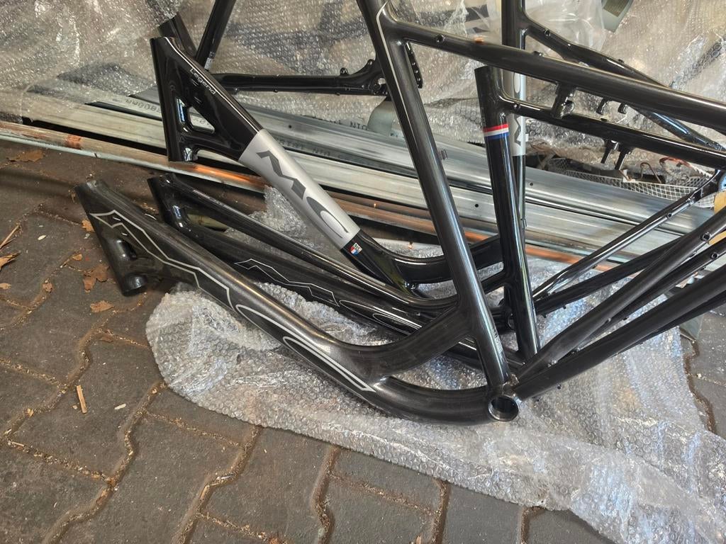 9 Nieuwe Multicycle fietsframes: 8x alu, 1x carbon, Fietsen en Brommers, Fietsonderdelen, Nieuw, Frame, Aluminium, Ophalen
