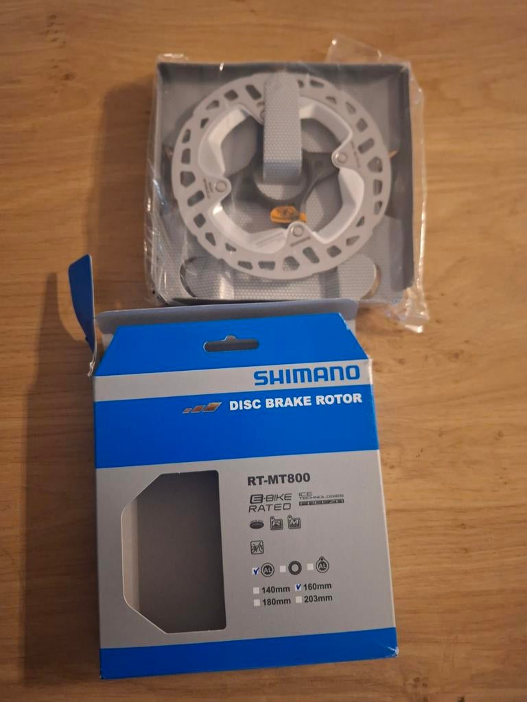 Shimano RT-MT800 Remschijf 140mm - Nieuw en Ongebruikt, Ophalen of Verzenden, Nieuw, Overige typen