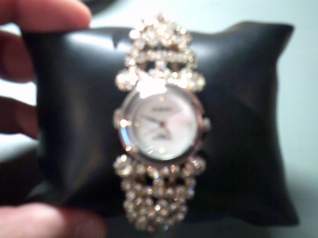 Horloge voor Dames, afgezet met kristalletjes, Antiek en Kunst, Ophalen of Verzenden