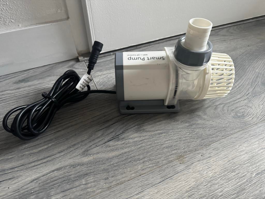 Jecod Smart DC Pomp ADP 8500, Ophalen of Verzenden, Zo goed als nieuw, Elektrisch, Overige typen