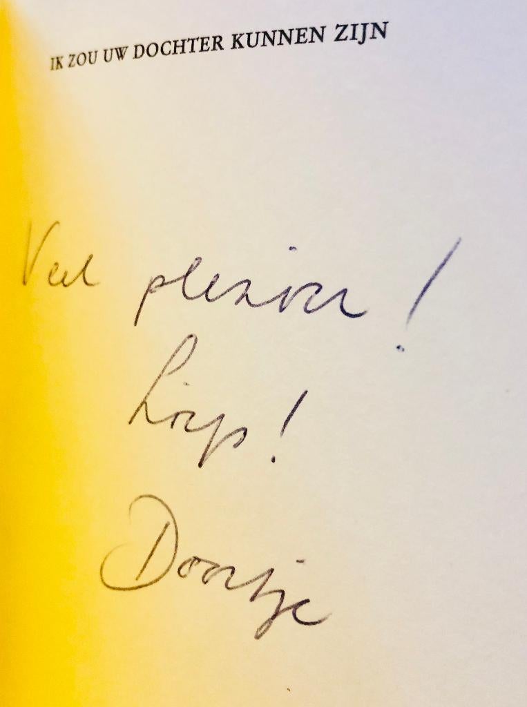 Gesigneerd, Doortje Smithuijsen, boekenweekessay 2026., Boeken, Boekenweekgeschenken, Ophalen of Verzenden, Nieuw, Doortje Smithuijsen