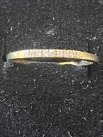 Prachtige 18 karaat geelgouden ring met 9 briljanten, 18 tot 19, Ophalen of Verzenden, Zo goed als nieuw, Dame