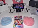 NINTENDO SWITCH OLED (2024) MARIO KART BUNDEL, Switch OLED, Gebruikt, Met 2 controllers, Ophalen of Verzenden