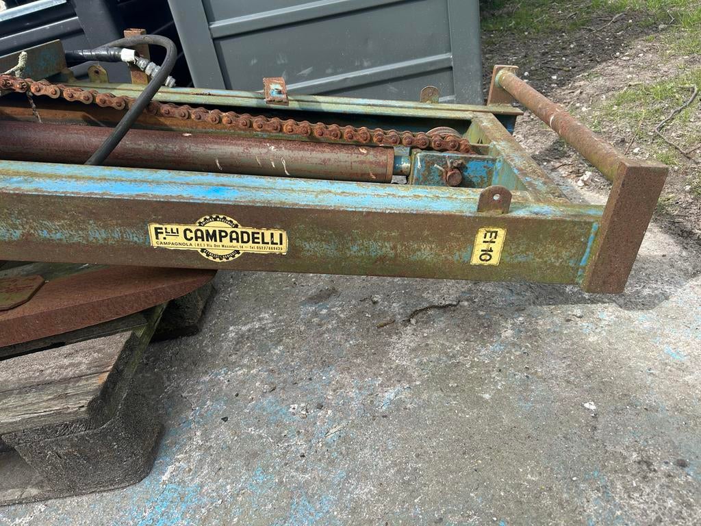 Opknapper Campadelli el10 hefmast voor achter de trekker, Ophalen