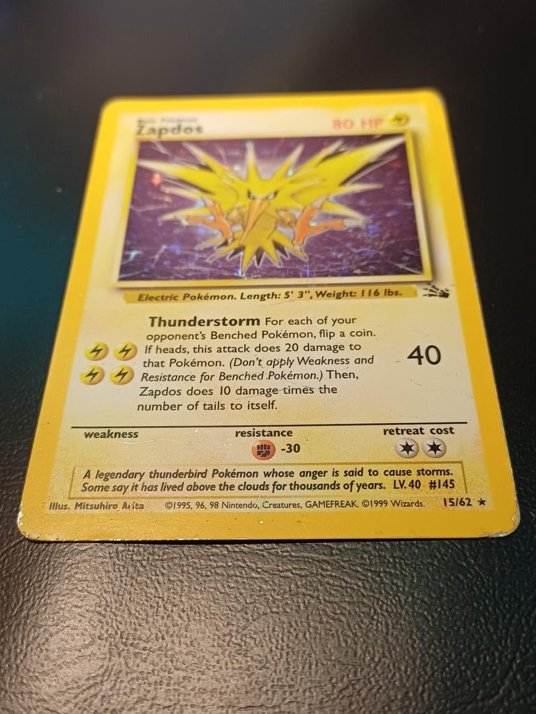 Zapdos Holo Fossil - Pokémon Kaart 15/62, Hobby en Vrije tijd, Verzamelkaartspellen | Pokémon, Ophalen of Verzenden
