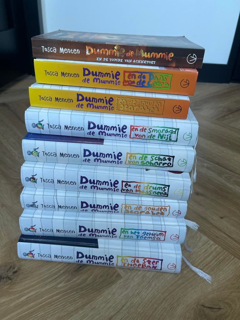 Dummie de mummie boeken 9 stuks, Ophalen of Verzenden, Zo goed als nieuw
