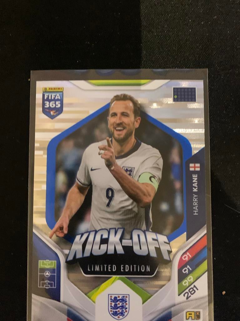Limited edition Harry Kane kaart Panini FIFA 365, Ophalen of Verzenden, Zo goed als nieuw, Buitenlandse clubs, Spelerskaart