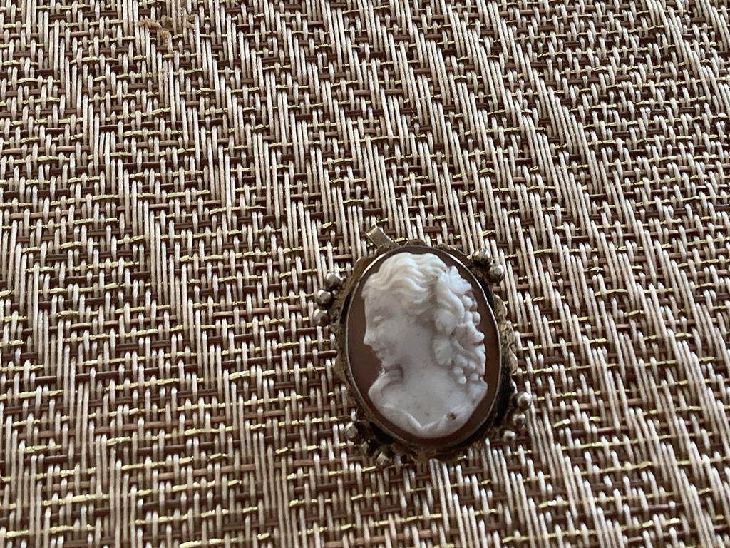 Zilveren Camee Broche Hanger - Klassiek Profiel, Sieraden, Tassen en Uiterlijk, Antieke sieraden, Ophalen of Verzenden, Zilver