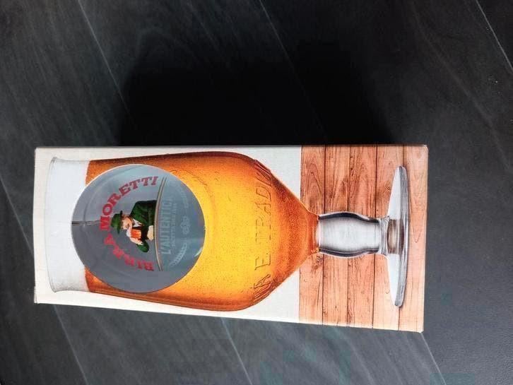 Nieuw: Bierglas Birra Moretti, Verzamelen, Biermerken, Ophalen of Verzenden, Nieuw, Glas of Glazen, Overige merken
