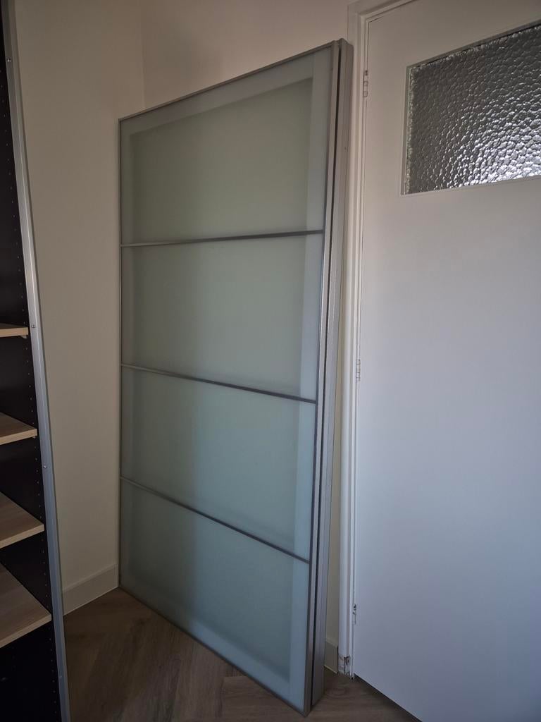 Ikea Pax Schuifdeur Set (2x) - Melkwit Glas 101.5x196cm, Huis en Inrichting, Kasten | Kledingkasten, Zo goed als nieuw, 150 tot 200 cm