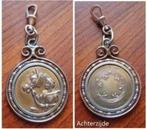 Oude Bronzen hanger/medaille man en paard., Verzenden, Brons, Buitenland