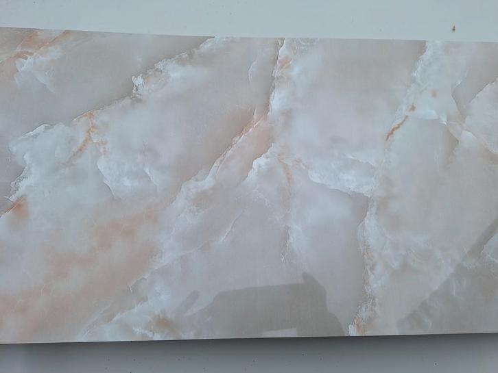 Plaktegels wand marmer look, Doe-het-zelf en Verbouw, Tegels, Ophalen of Verzenden