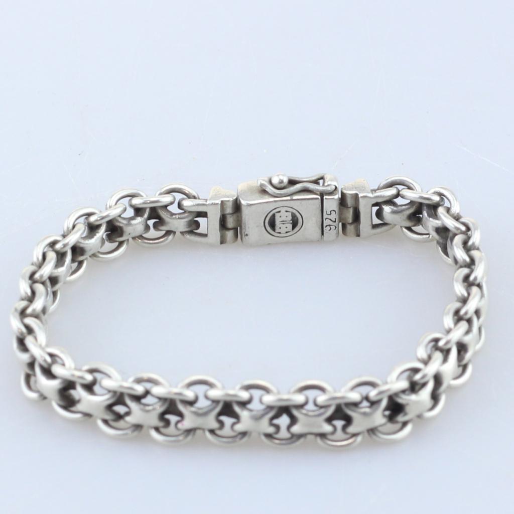 Buddha to Buddha Joost Junior Armband Zilver 19CM, Buddha to Buddha, Zo goed als nieuw, Support@buddhatobuddha.com, Buddha to Buddha
Herengracht 419
1017 BP Amsterdam
Netherlands