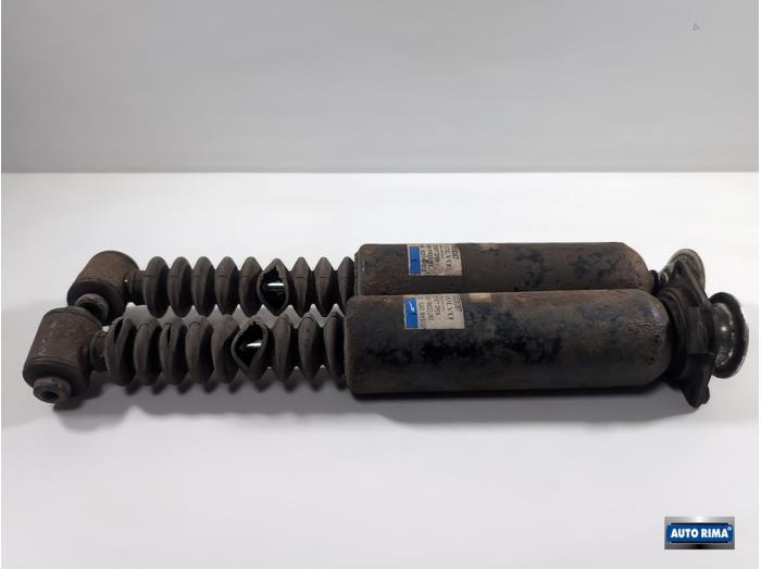 Schokdemper set van een Volvo V70, Gebruikt, -, -, Ophalen of Verzenden