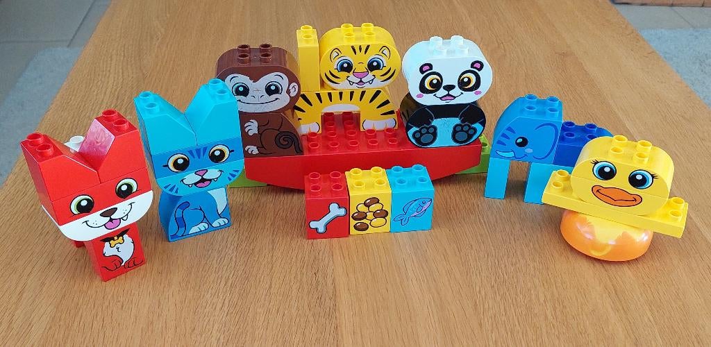 Duplo auto's dieren motoren, Kinderen en Baby's, Speelgoed | Duplo en Lego, Ophalen of Verzenden, Gebruikt, Duplo