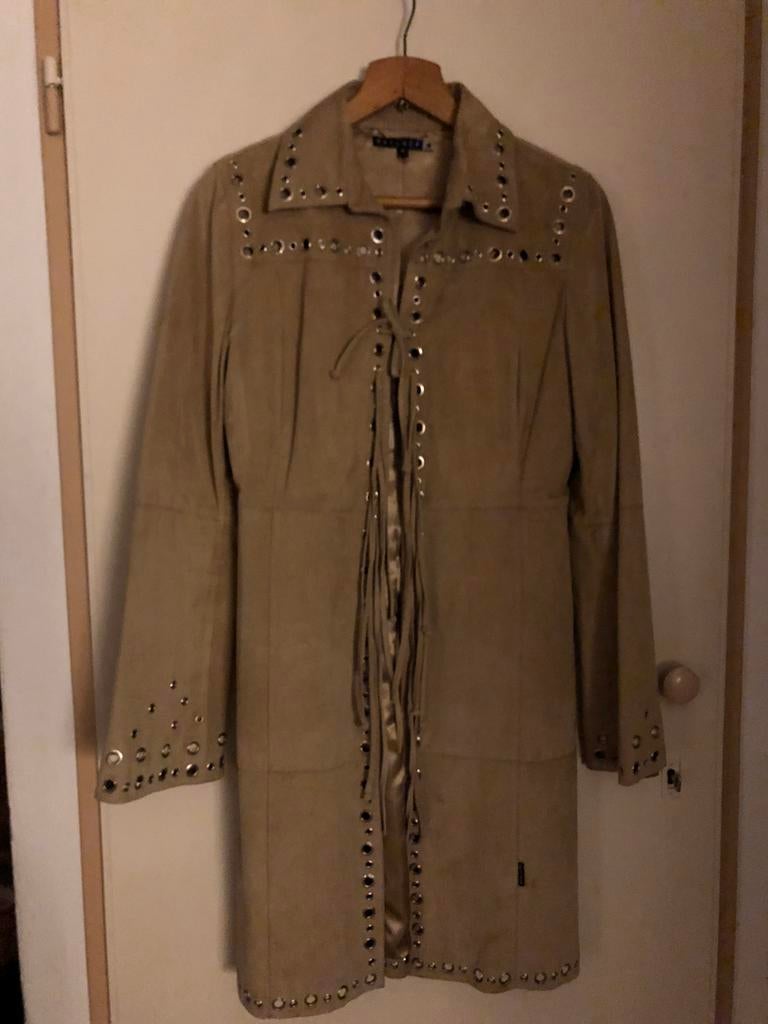 Suede jas. Watcher, Kleding | Dames, Ophalen of Verzenden, Zo goed als nieuw, Maat 38/40 (M), Beige