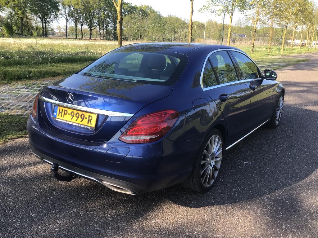 Mercedes-Benz C-Klasse C350 e Plug-in Hybrid 279pk 7G-TRONIC, Auto's, Automaat, Achterwielaandrijving, Bi-Xenon koplampen, Blauw