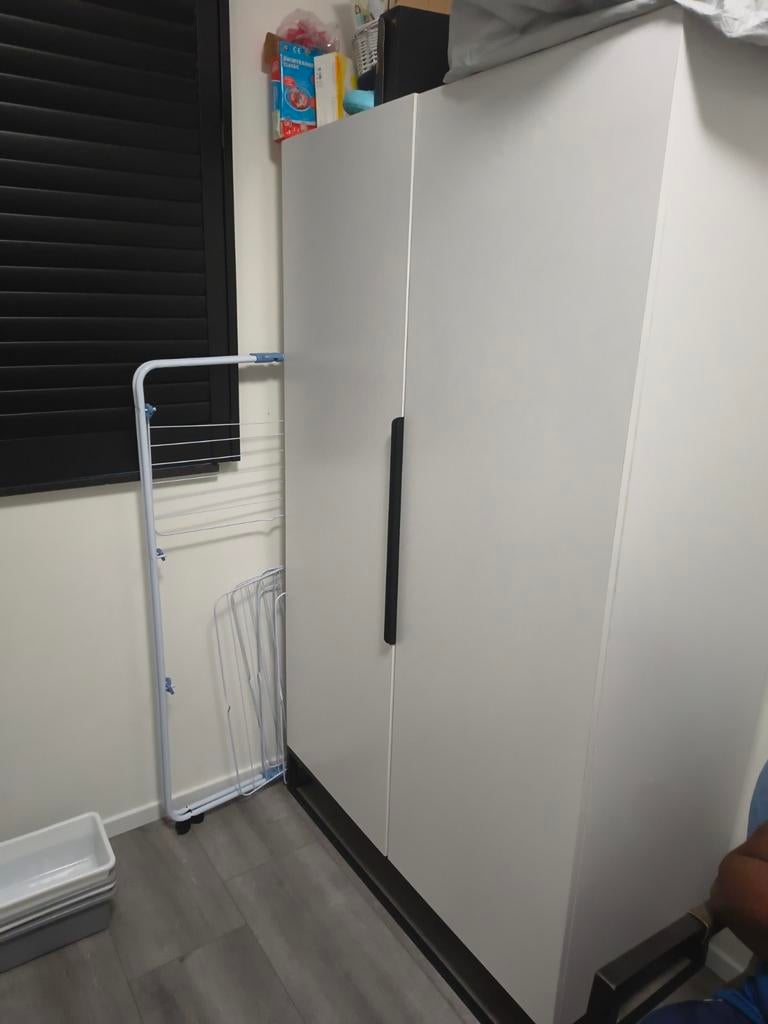 Cabino Daley kledingkast en commodekast, Ophalen of Verzenden, Zo goed als nieuw