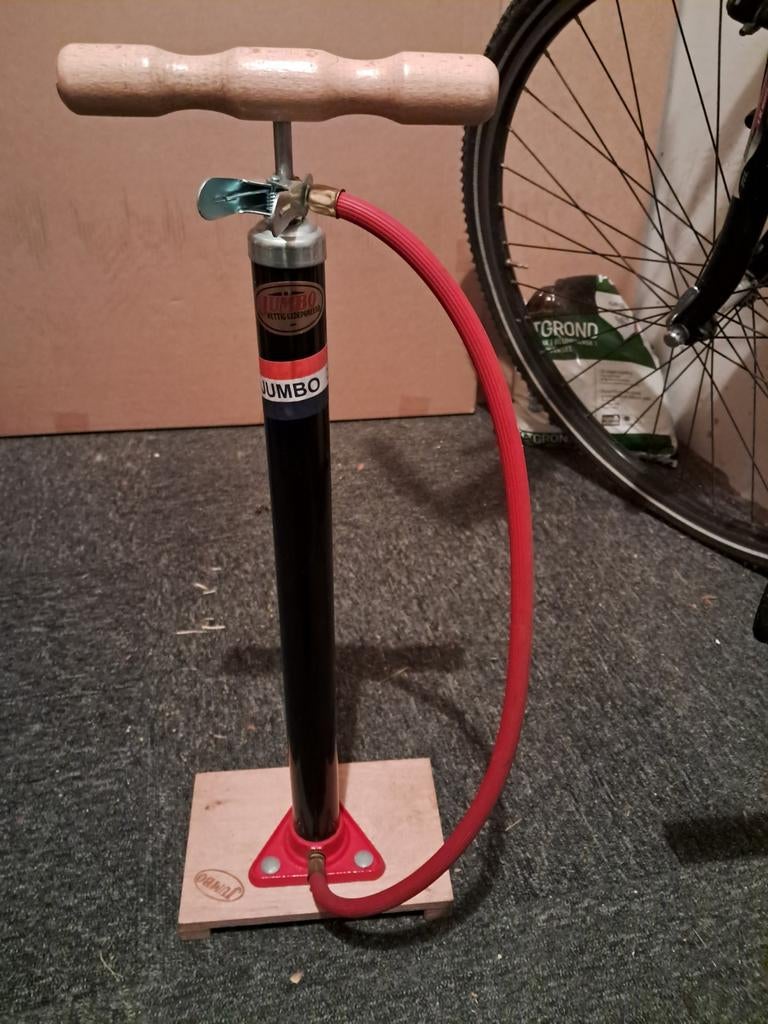 Fietspomp Jumbo, Ophalen, Zo goed als nieuw