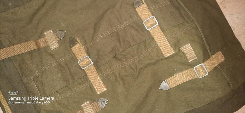 Speciaal zeldzame tan draagstel ,orgineel mind., Verzamelen, Militaria | Tweede Wereldoorlog, Ophalen of Verzenden, Nederland