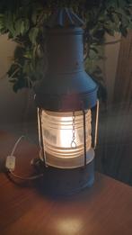 Antieke scheeps lamp, Ophalen