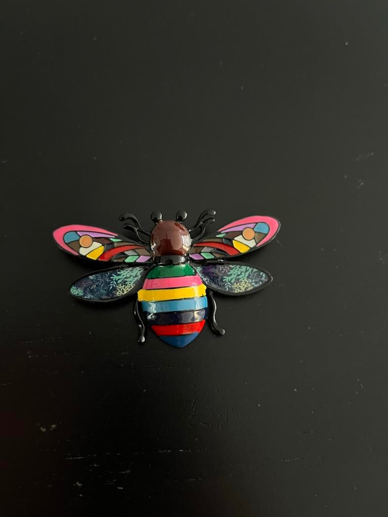 Broche bij hommel, Ophalen of Verzenden, Nieuw, Overige materialen