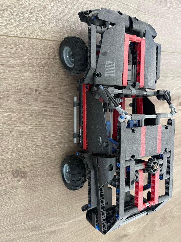 Lego Technic Voertuig - Zwart/Rood, Kinderen en Baby's, Speelgoed | Duplo en Lego, Gebruikt, Lego, Ophalen of Verzenden, Technic
