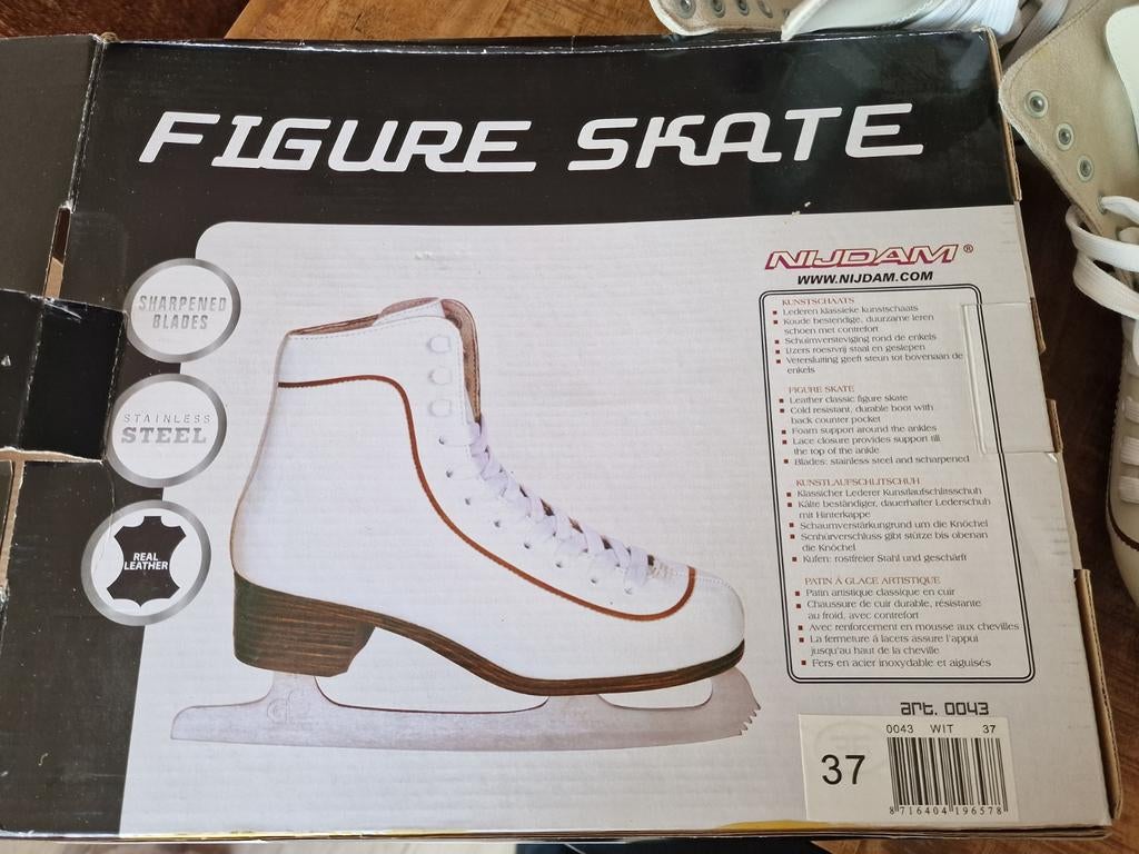 Nijdam Kunstschaatsen Maat 37 - Nieuw in Doos, Sport en Fitness, Schaatsen, Zo goed als nieuw, Kunstschaatsen, Nijdam, Ophalen of Verzenden