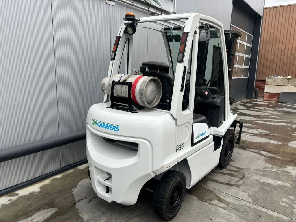 Nissan Heftruck (bj 2014), Zakelijke goederen, Machines en Bouw | Heftrucks en Intern transport, 2000 tot 3000 kg, LPG, Heftruck