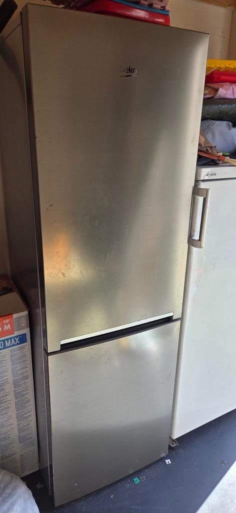 Beko Koelkast met vriesvak - Gebruikt, werkt prima, Ophalen, Gebruikt, 200 liter of meer, 60 cm of meer