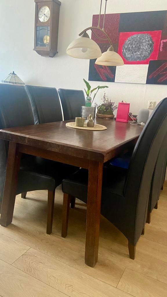 Eiken tafel met 6 mooie leren stoelen., Huis en Inrichting, Ophalen, Zo goed als nieuw, Klassiek, 4 tot 6 stoelen