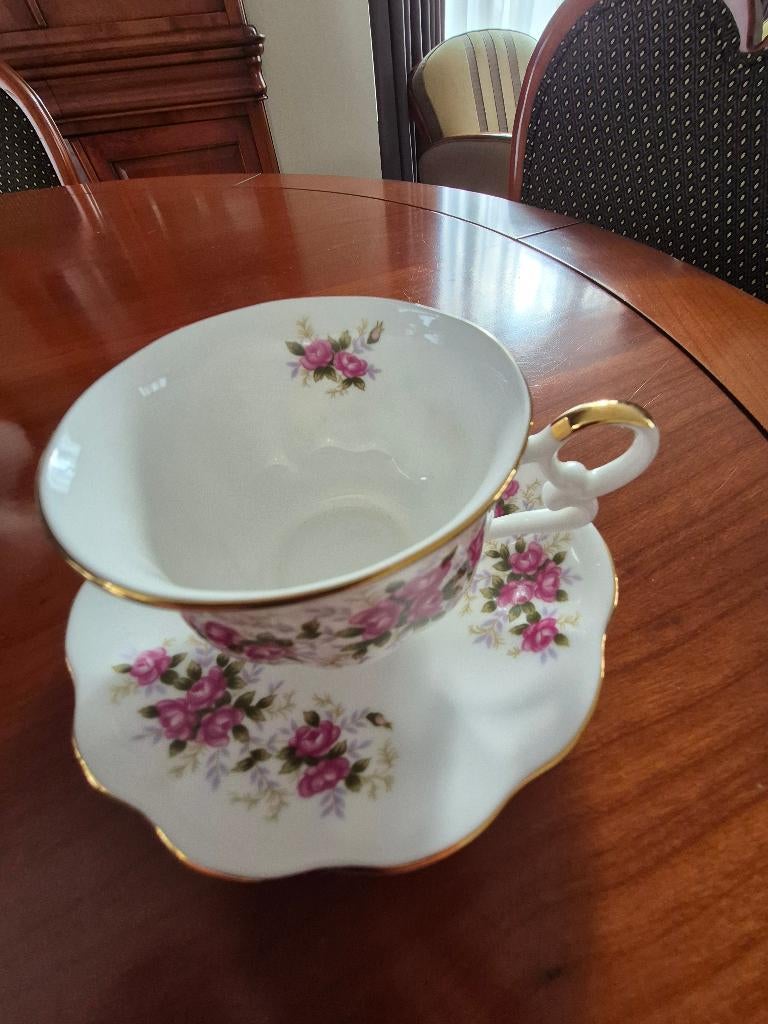 Royal Ascot heren en dames kop en schotels, Ophalen, Nieuw, Overige stijlen, Kop(pen) en/of Schotel(s)