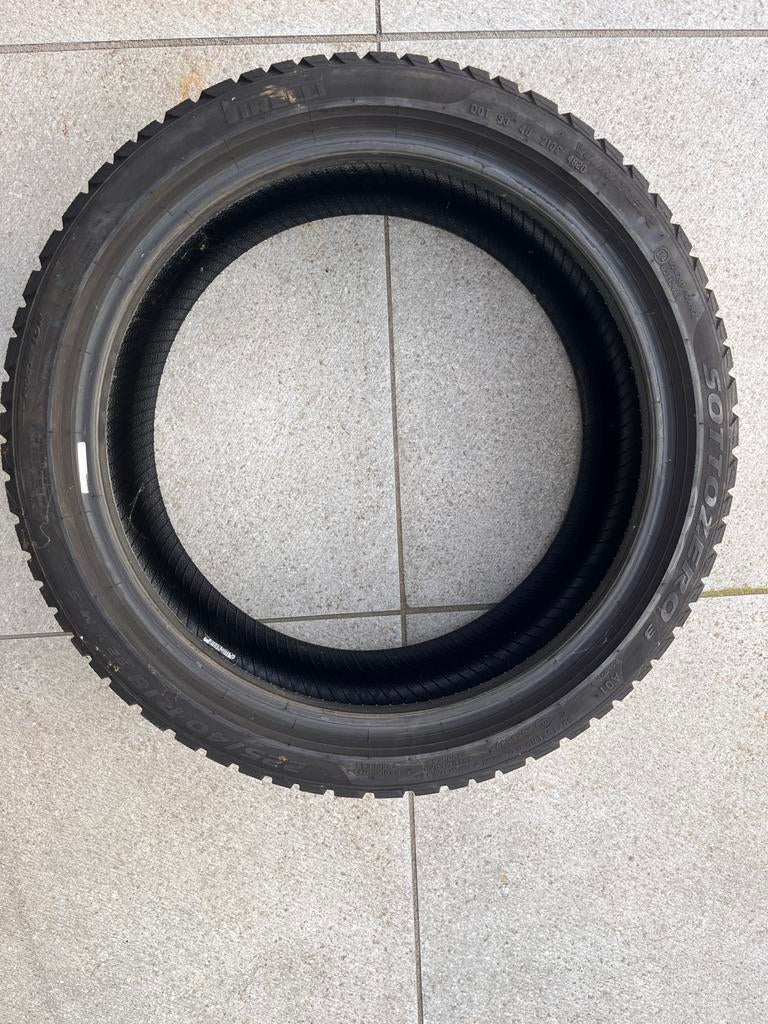 Pirelli Sottozero 3 runflat Winterbanden 225/40 R18, Ophalen of Verzenden, Gebruikt