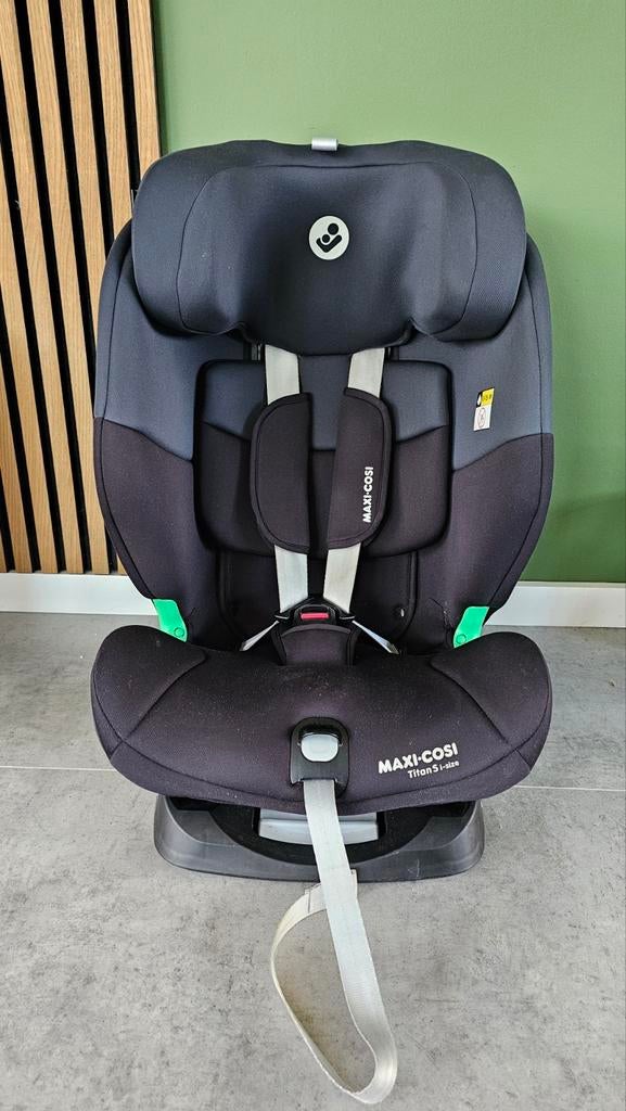 Maxi-Cosi Titan S i-Size autostoel, Kinderen en Baby's, Autostoeltjes, Ophalen, Verstelbare rugleuning, Zo goed als nieuw, 9 t/m 36 kg
