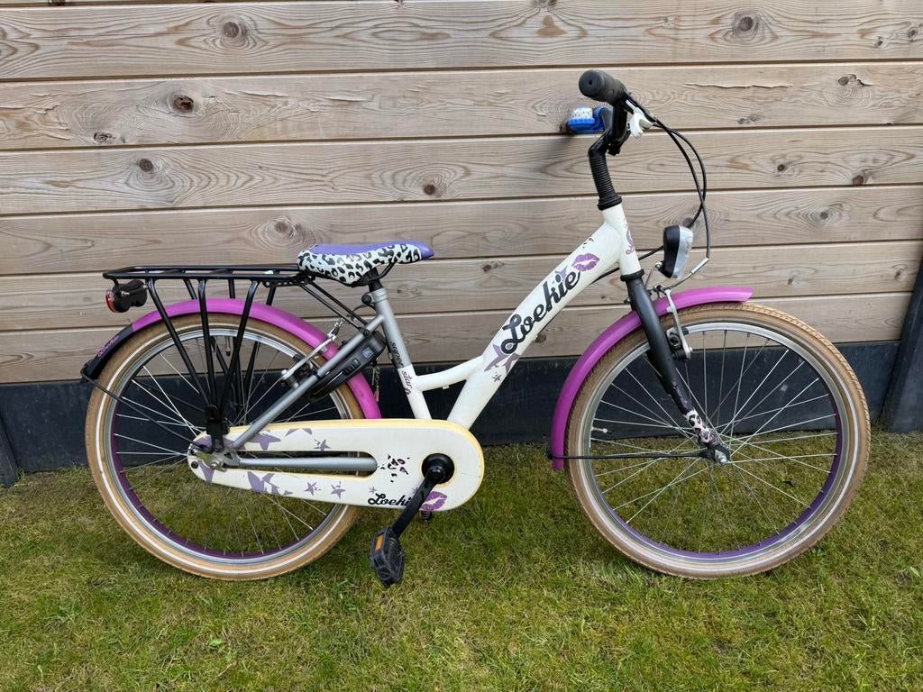 Loekie Meisjes fiets 22 inch, Ophalen, Zo goed als nieuw, 22 inch, Handrem