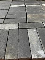 Dikformaat betonsteen antraciet, Tuin en Terras, Tegels en Klinkers, Ophalen of Verzenden, Gebruikt, Beton, Klinkers