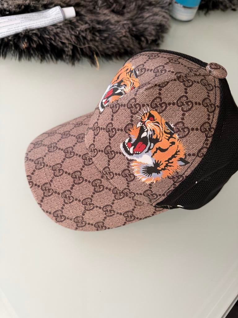 Gucci pet met tijgerprint, Ophalen of Verzenden, Zo goed als nieuw, One size fits all, Pet